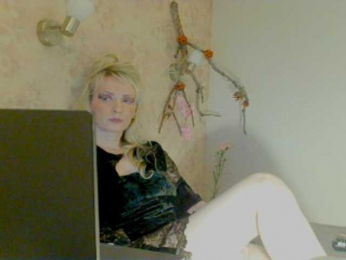 KatrinExcite webcam model stream image