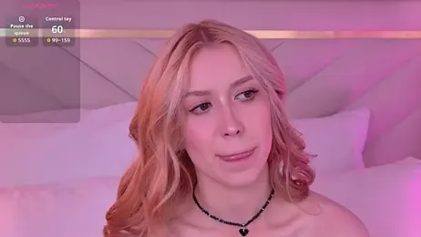 VelvetHell webcam model stream image