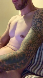 yron90 webcam model stream image