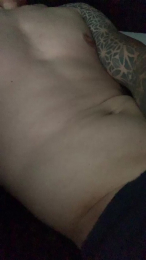 yron90 webcam model stream image