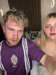 NickyGold_Official webcam stripchat model stream image