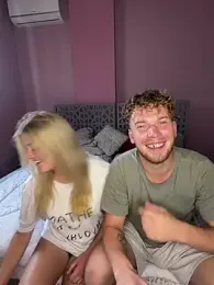 NickyGold_Official webcam stripchat model stream image