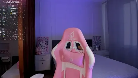 LanaMiracle webcam model stream image