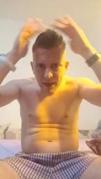 MikeGary21 webcam model stream image