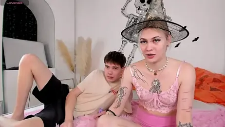 innocent_sin_ webcam model stream image