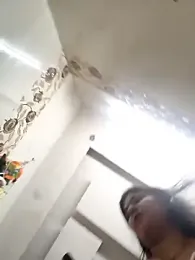 Husnpari20 webcam stripchat model stream image