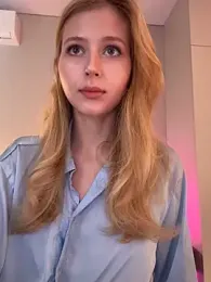 LunaRase webcam model stream image