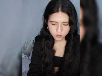 Kitty-midnight webcam model stream image