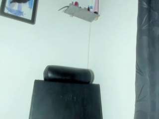 maddiewillow webcam model stream image