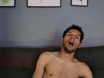 mialuxx webcam model stream image