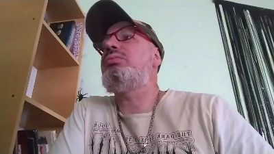 SirA webcam model stream image