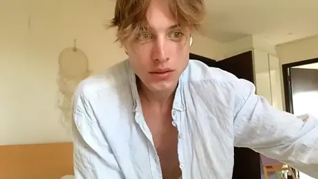 Cryptikov webcam model stream image