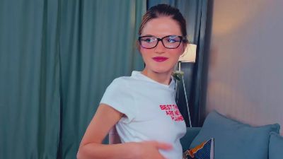 GladysGee webcam model stream image