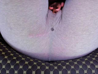 Kira-Kell webcam model stream image