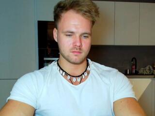 Robin Rieff webcam model stream image