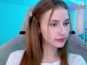 VikkiExtraCheese webcam bongacams model stream image