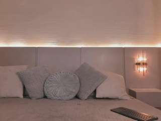 victoriabenedetti2 webcam model stream image