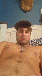 Keetoncaery webcam model stream image