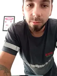 Lushakuiron1 webcam model stream image