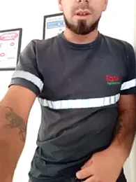 Lushakuiron1 webcam model stream image