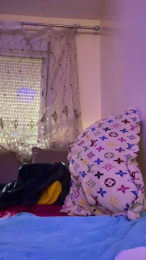 FemboyLuxe webcam model stream image