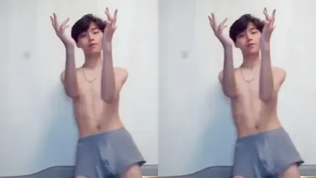 XX-XIUXIU webcam model stream image