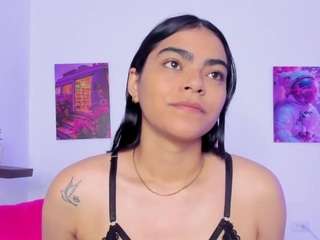 shizuka-84 webcam model stream image