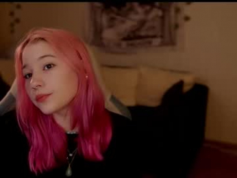 traharaaa webcam model stream image