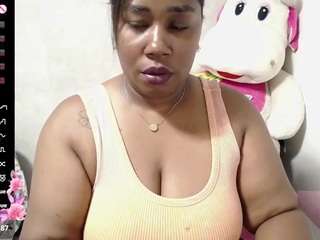 thickebonymilf webcam model stream image