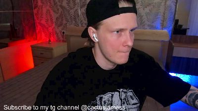 Cactus_James webcam model stream image