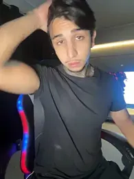 RealGdiass webcam model stream image