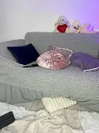 IrisRossie webcam model stream image