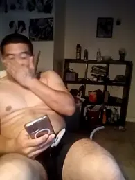 k1oudE webcam stripchat model stream image