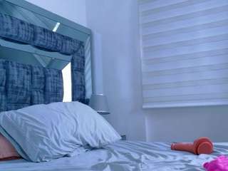 samantha-mont webcam model stream image