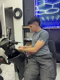 Johan_stick webcam model stream image