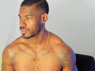 Edwar Brown webcam model stream image