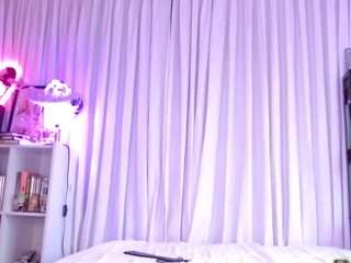 laralittle webcam camsoda model stream image