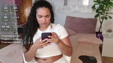 MilaTeenX webcam model stream image