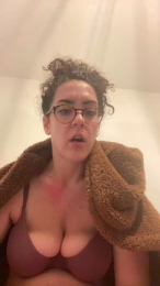 LadyAzar webcam model stream image