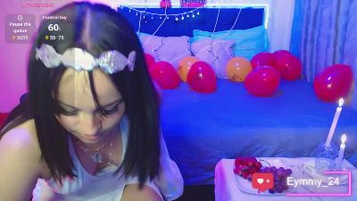 Eymmy_24 webcam model stream image