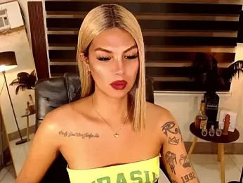 SarahAmber webcam model stream image