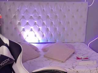 megan-cole1 webcam model stream image