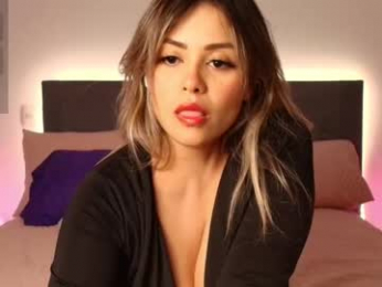 celiahenn webcam model stream image