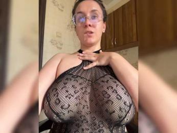 KinderPi webcam bongacams model stream image