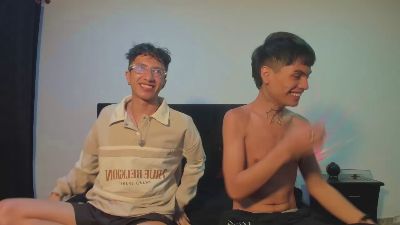 mhatias_ webcam cam4 model stream image