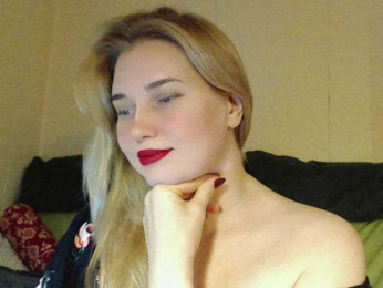 _LILKA_ webcam model stream image