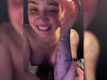 LissaTatt webcam model stream image