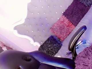 miranda-collins webcam camsoda model stream image