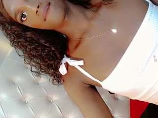 miranda-collins webcam camsoda model stream image