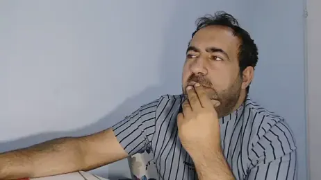 dark-look webcam model stream image